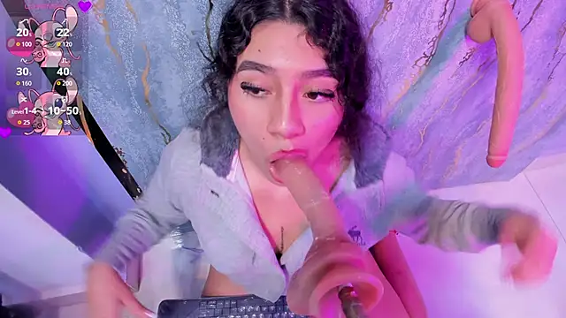 mia cataleiya online show from 11/15/25, 04:14