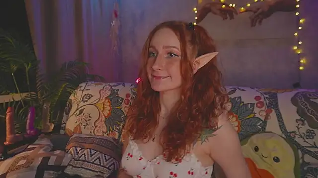 Snapshot of Charming_winky chatting on 11/01/25, 04:20 Charming winky online show from 11/01/25, 04:20