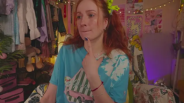 Snapshot of Charming_winky chatting on 11/14/25, 03:00 Charming winky online show from 11/14/25, 03:00