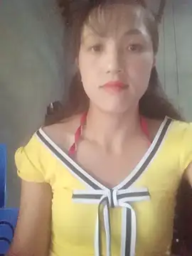 Snapshot of nakaki-00 chatting on 09/11/25, 03:17 nakaki-00 online show from 09/11/25, 03:17