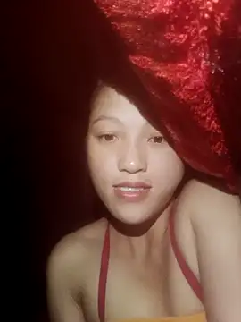 Snapshot of nakaki-00 chatting on 09/13/25, 01:49 nakaki-00 online show from 09/13/25, 01:49