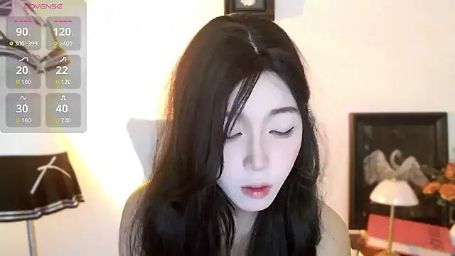 Wfrost0707 online show from 11/17/25, 06:19