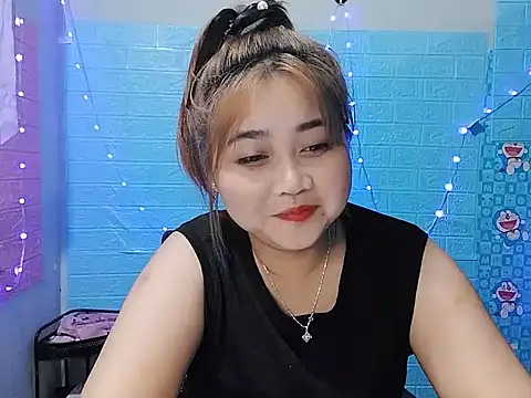 Nhan7868 online show from 10/07/25, 04:04