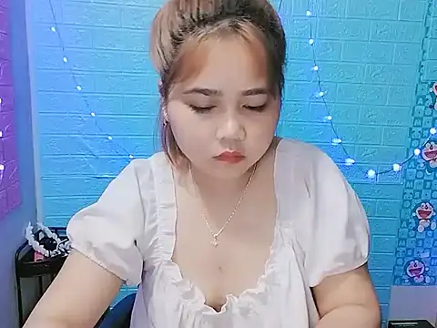 Nhan7868 online show from 10/13/25, 05:07