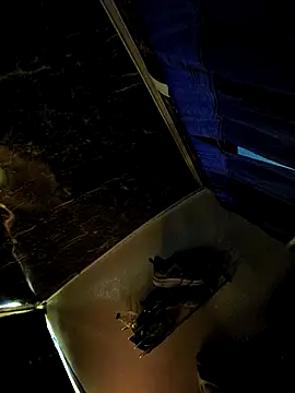 Snapshot of Chanderi19 chatting on 12/23/25, 01:03 Chanderi19 online show from 12/23/25, 01:03