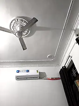 Snapshot of Chanderi19 chatting on 02/21/26, 04:41 Chanderi19 online show from 02/21/26, 04:41