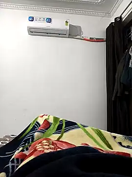 Snapshot of Chanderi19 chatting on 02/24/26, 05:00 Chanderi19 online show from 02/24/26, 05:00