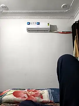 Snapshot of Chanderi19 chatting on 03/09/26, 04:55 Chanderi19 online show from 03/09/26, 04:55