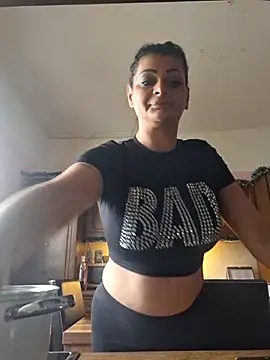 Snapshot of Pillango1212 chatting on 02/04/26, 12:22 Pillango1212 online show from 02/04/26, 12:22