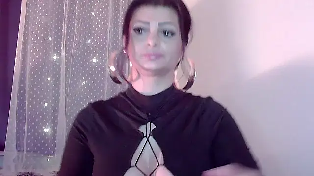 Snapshot of Pillango1212 chatting on 02/11/26, 09:58 Pillango1212 online show from 02/11/26, 09:58