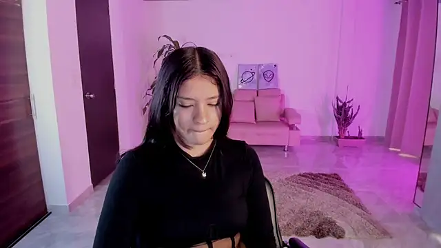 Candy fox 19 online show from 12/19/25, 12:45