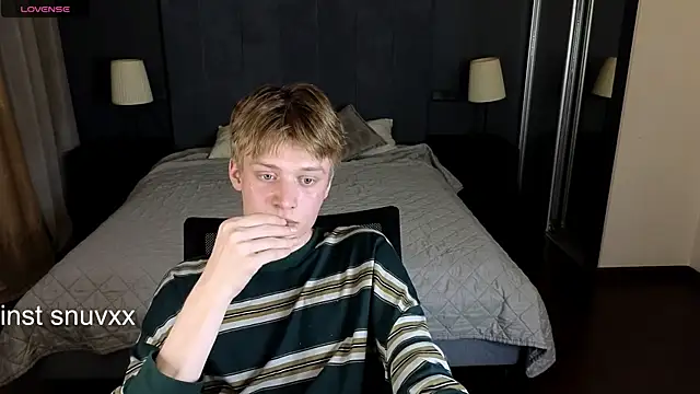 LouieEvans online show from 09/21/25, 09:49