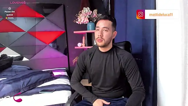 Snapshot of matti_de_lucaa chatting on 10/14/25, 05:47 matti de lucaa online show from 10/14/25, 05:47