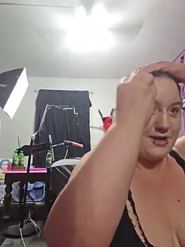 BabygurlJay online show from 06/18/26, 11:09