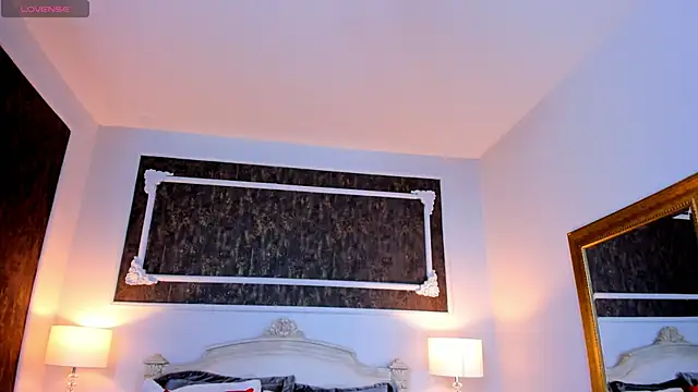 SharonBonet online show from 10/08/25, 11:08