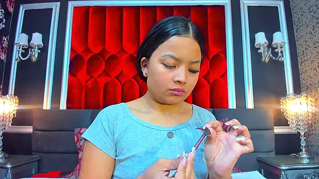 SharonBonet online show from 11/12/25, 11:43