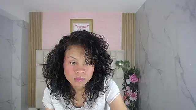 Snapshot of catalina5_s chatting on 04/08/26, 03:06 catalina5 s online show from 04/08/26, 03:06