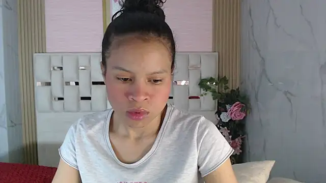 Snapshot of catalina5_s chatting on 04/10/26, 03:12 catalina5 s online show from 04/10/26, 03:12