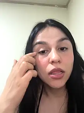 Daniela-rosee online show from 05/09/26, 01:22