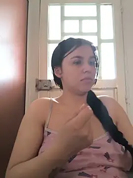 Daniela-rosee online show from 05/16/26, 03:00