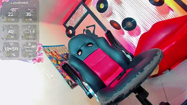 Alondra Campbell online show from 12/19/25, 03:24