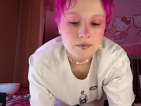 MystiqueRoxy online show from 04/21/26, 10:45