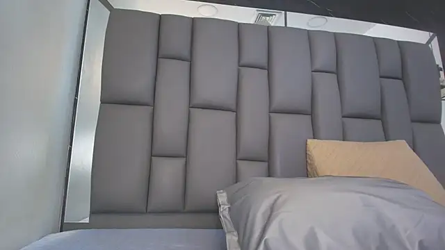 kissme luna online show from 03/06/26, 08:05