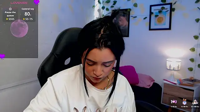 MarilynWhite  online show from 12/22/25, 06:27