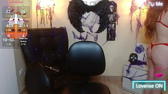 Bom BomXX online show from 10/23/25, 11:03