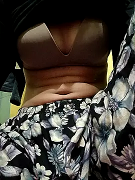 Aasha devi05 online show from 10/25/25, 12:29