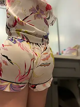 Snapshot of Gringo_XXX_Latina chatting on 04/16/26, 04:52 Gringo XXX Latina online show from 04/16/26, 04:52