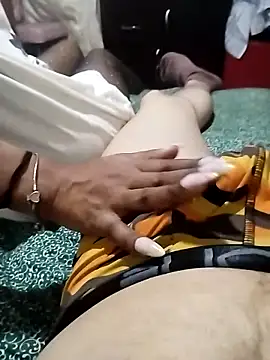 cleoloveisland online show from 11/18/25, 11:37