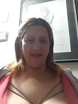 ROOMIINA online show from 11/26/25, 11:17