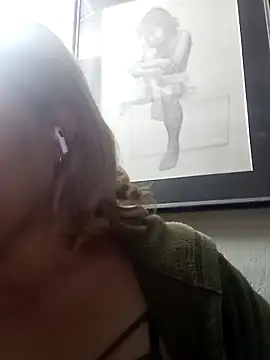 ROOMIINA online show from 12/20/25, 05:36