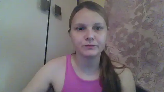 Snapshot of Elvanii chatting on 05/23/26, 06:40 Elvanii online show from 05/23/26, 06:40