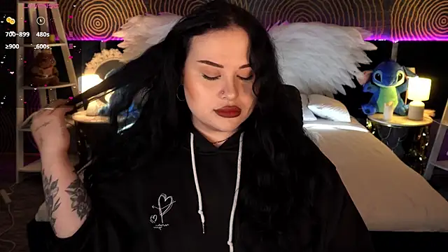 SerahMirabeli online show from 11/13/25, 07:46