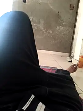 Snapshot of theindianjason chatting on 10/24/25, 11:28 theindianjason online show from 10/24/25, 11:28