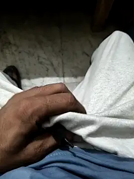 Snapshot of theindianjason chatting on 10/28/25, 05:04 theindianjason online show from 10/28/25, 05:04