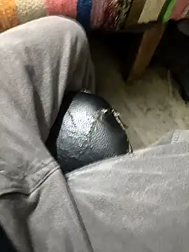 Snapshot of theindianjason chatting on 11/20/25, 02:23 theindianjason online show from 11/20/25, 02:23