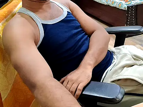 Snapshot of ZoroArcher chatting on 10/04/25, 06:06 ZoroArcher online show from 10/04/25, 06:06