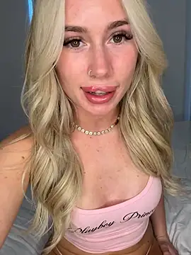 SexySaraxxoo online show from 04/29/26, 05:30