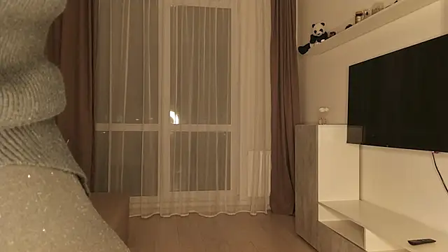 Sugarpeaach online show from 11/10/25, 01:54