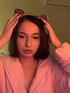 SunnyDane online show from 10/29/25, 01:41