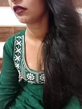 Itz Mayra  online show from 10/27/25, 06:50