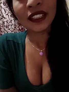 Itz Mayra  online show from 11/12/25, 06:19