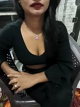 Itz Mayra  online show from 11/13/25, 07:35