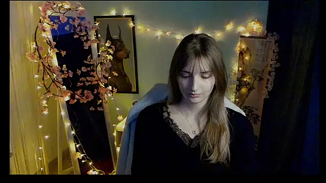 Snapshot of NeyliDream chatting on 02/22/26, 01:20 NeyliDream online show from 02/22/26, 01:20