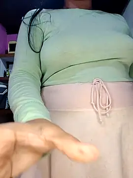 girlpee online show from 12/02/25, 06:47