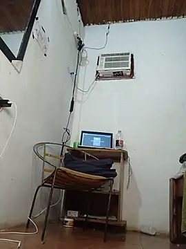 girlpee online show from 07/01/26, 09:22