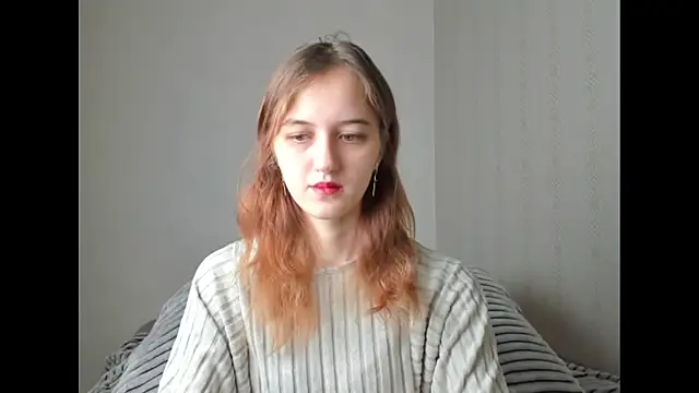 Snapshot of dreamy_pollyyy chatting on 02/02/26, 04:22 dreamy pollyyy online show from 02/02/26, 04:22
